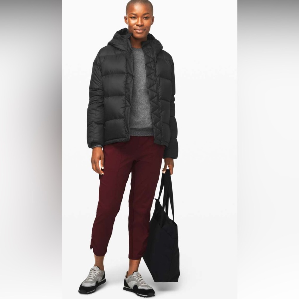 Lululemon - Wunderpuff Down Coat - Black - Size 6